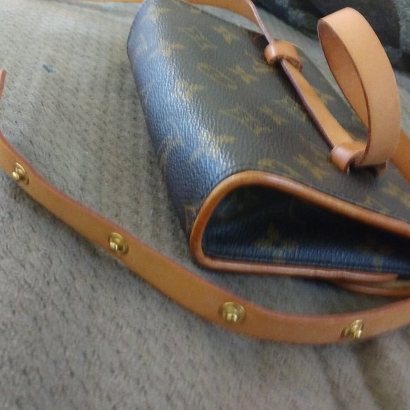 ❤️LOUIS VUITTON Mini Bum Bag Monogram Florentine Canvas Fanny Pack  +Dustbag - Picture 6 of 10